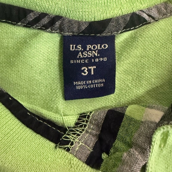 Boys Toddler Green Polo Shirt for Kids - Picture 3 of 3